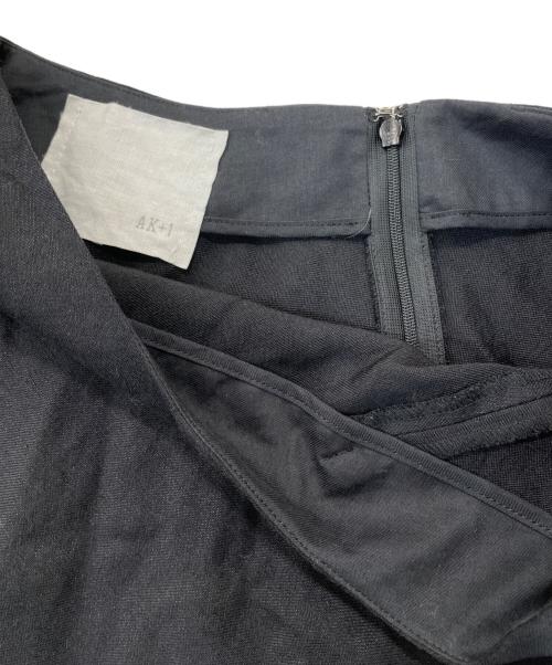 AK+1（エーケーワン）AK+1 (エーケーワン) BEAMS (ビームス) ウールリネンバイアススカート ブラック サイズ:38の古着・服飾アイテム