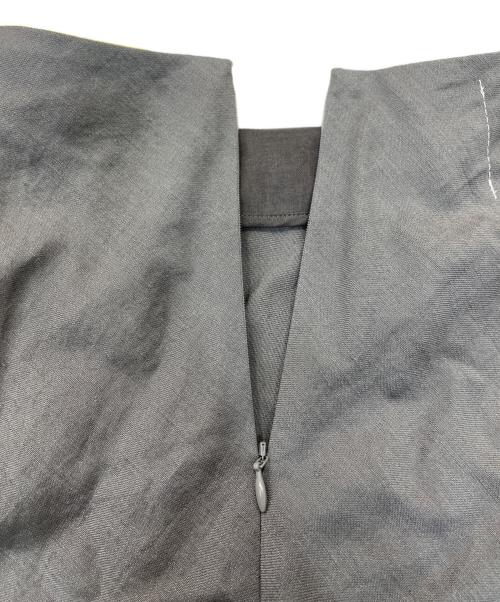 AK+1（エーケーワン）AK+1 (エーケーワン) BEAMS (ビームス) ウールリネンバイアススカート グレー サイズ:38の古着・服飾アイテム