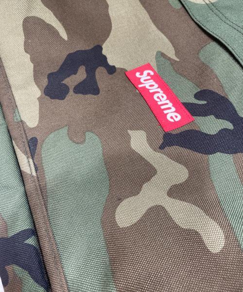 SUPREME（シュプリーム）SUPREME (シュプリーム) カモ柄ダッフルバッグ オリーブの古着・服飾アイテム