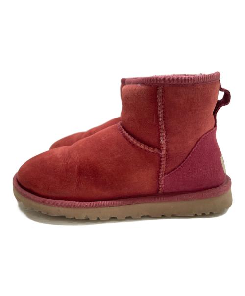 UGG（アグ）UGG (アグ) W CLASSIC MINI レッド サイズ:23の古着・服飾アイテム