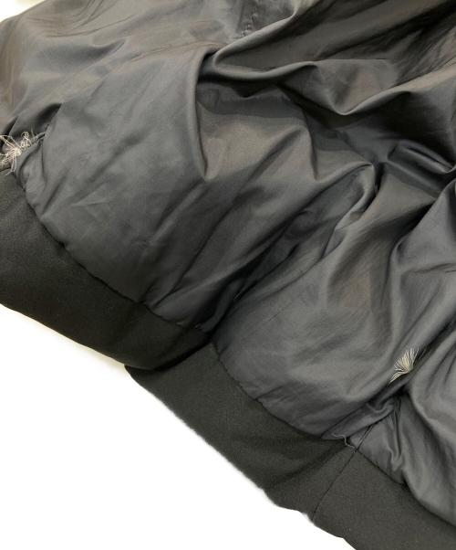 UNIQLO（ユニクロ）UNIQLO (ユニクロ) シームレスダウンショートコート ブラック サイズ:Lの古着・服飾アイテム