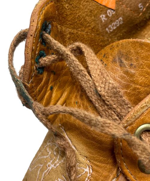 CLARKS ORIGINALS（クラークス オリジナルズ）CLARKS ORIGINALS (クラークス オリジナルズ) DESERT TREK TRAVEL LEATHER ブラウン サイズ:US７の古着・服飾アイテム