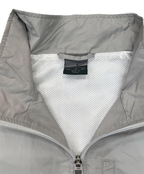 NIKE（ナイキ）NIKE (ナイキ) 袖ラインジップジャケット グレー サイズ:XLの古着・服飾アイテム