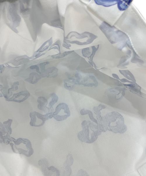 POPPY（ポピー）POPPY (ポピー) 青リボン柄トートバッグ ホワイトの古着・服飾アイテム