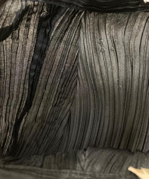 ISSEY MIYAKE（イッセイミヤケ）ISSEY MIYAKE (イッセイミヤケ) プリーツスカート ブラック サイズ:Ｍ　の古着・服飾アイテム