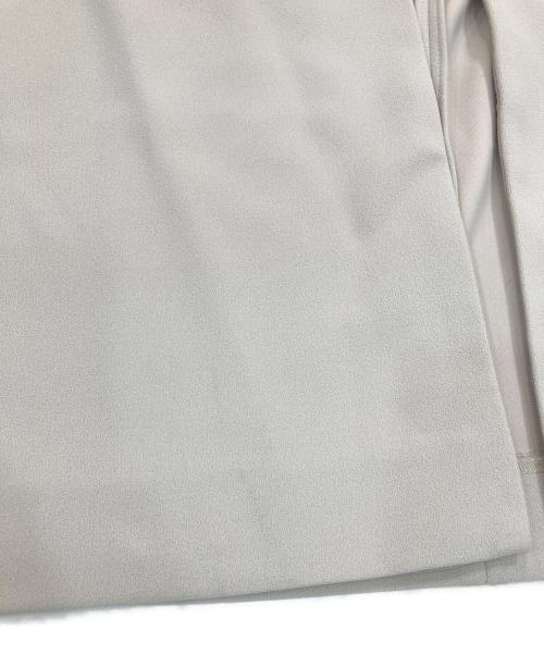 UNFILO（アンフィーロ）UNFILO (アンフィーロ) ロングジレ ベージュ サイズ:Lの古着・服飾アイテム