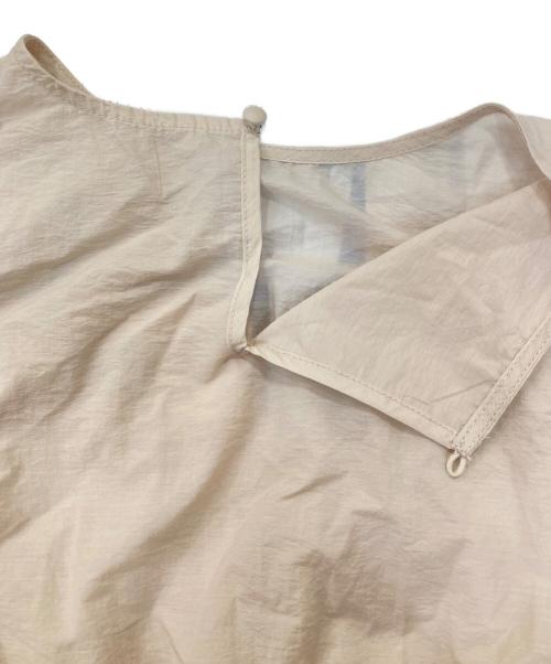 LILLIAN CARAT（リリアンカラット）LILLIAN CARAT (リリアンカラット) ギャザーペプラムブラウス ピンク サイズ:SIZE 2 未使用品の古着・服飾アイテム