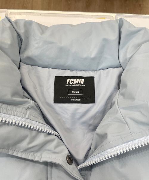 FCMM（エフシーエムエム）FCMM (エフシーエムエム) ダウンジャケット スカイブルー サイズ:Mの古着・服飾アイテム
