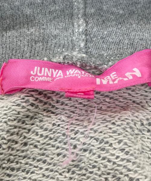 JUNYA WATANABE COMME des GARCONS MAN PINK（ジュンヤワタナベ コムデギャルソンマン ピンク）JUNYA WATANABE COMME des GARCONS MAN PINK (ジュンヤワタナベ コムデギャルソンマン ピンク) パーカー グレー サイズ:Sの古着・服飾アイテム