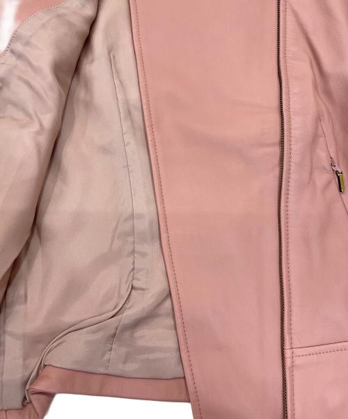 EPOCA（エポカ）EPOCA (エポカ) ノーカラーレザーライダースジャケット ピンク サイズ:40の古着・服飾アイテム