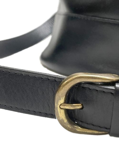 MARGARET HOWELL（マーガレットハウエル）MARGARET HOWELL (マーガレットハウエル) レザー巾着バッグ ブラックの古着・服飾アイテム