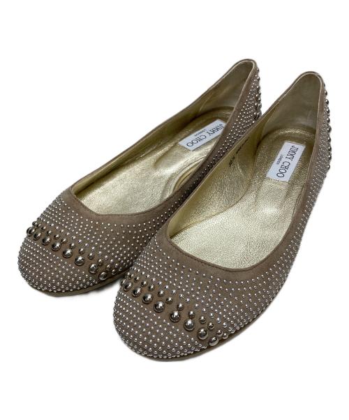 JIMMY CHOO（ジミーチュウ）JIMMY CHOO (ジミーチュウ) スタッズパンプス ベージュ サイズ:38 1/2の古着・服飾アイテム