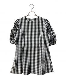 QUEENS COURT（クイーンズコート）の古着「袖フリルチュニックブラウス」｜ブラック