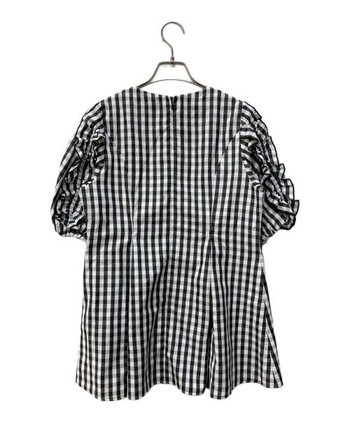 QUEENS COURT（クイーンズコート）QUEENS COURT (クイーンズコート) 袖フリルチュニックブラウス ブラック サイズ:2の古着・服飾アイテム