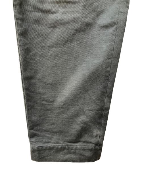 AURALEE（オーラリー）AURALEE (オーラリー) EXCLUSIVE WASHED FINX CHINO PANTS カーキ サイズ:SIZE 3の古着・服飾アイテム