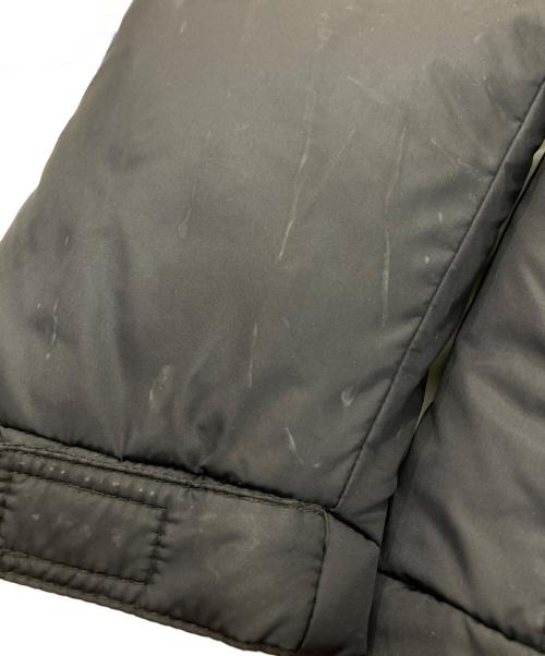 GUESS（ゲス）GUESS (ゲス) ダウンジャケット ブラック サイズ:Mの古着・服飾アイテム