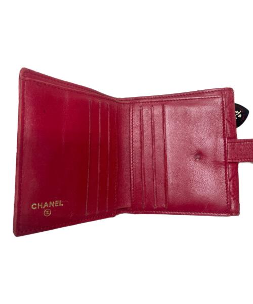 CHANEL（シャネル）CHANEL (シャネル) マトラッセ3つ折り財布 レッドの古着・服飾アイテム