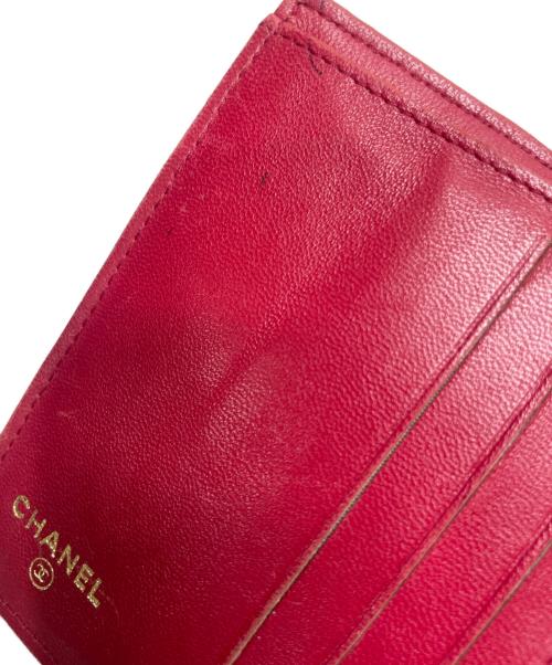 CHANEL（シャネル）CHANEL (シャネル) マトラッセ3つ折り財布 レッドの古着・服飾アイテム