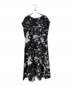 SPECCHIOスペッチオ）の古着「シャトルプリーツ Aラインロングドレス」｜ブラック