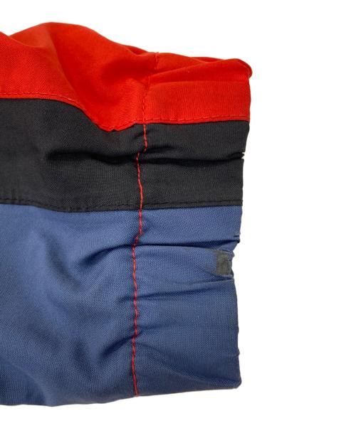 NIKE（ナイキ）NIKE (ナイキ) ナイロンジャケット レッド サイズ:Lの古着・服飾アイテム