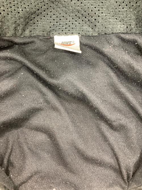 NIKE（ナイキ）NIKE (ナイキ) ナイロンジャケット レッド サイズ:Lの古着・服飾アイテム