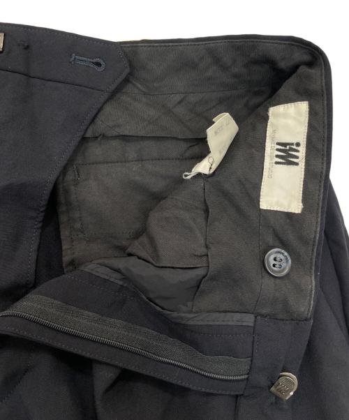 ISSEY MIYAKE（イッセイミヤケ）ISSEY MIYAKE (イッセイミヤケ) ウールスラックス ブラック サイズ:80の古着・服飾アイテム