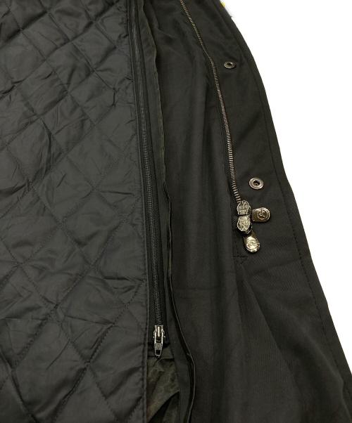 ARMANI COLLEZIONI（アルマーニ コレツィオーニ）ARMANI COLLEZIONI (アルマーニ コレツィオーニ) ジップアップスタンドカラーコート ブラック サイズ:50の古着・服飾アイテム