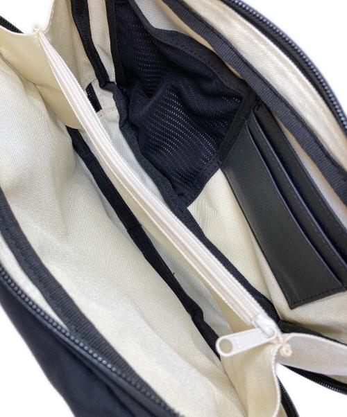 BROSKI and SUPPLY（ブロスキーアンドサプライ）BROSKI and SUPPLY (ブロスキーアンドサプライ) ボディーバッグ ブラックの古着・服飾アイテム