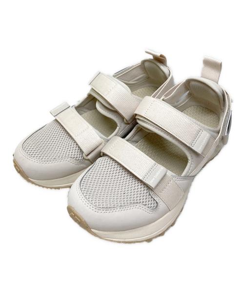 NEW BALANCE（ニューバランス）NEW BALANCE (ニューバランス) FRESH FORM UA710 ベージュ サイズ:24.5の古着・服飾アイテム