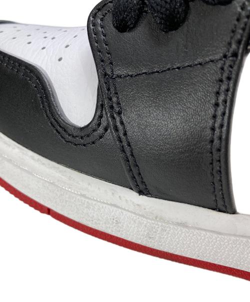 NIKE（ナイキ）NIKE (ナイキ) AIR JORDAN 1 MID ホワイト×ブラック サイズ:26.5の古着・服飾アイテム
