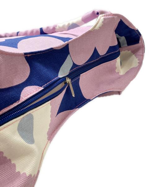 marimekko（マリメッコ）marimekko (マリメッコ) キャンバストートバッグ ピンク×ネイビー 未使用品の古着・服飾アイテム