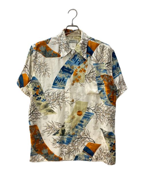 MAKANA LEI（マカナレイ）MAKANA LEI (マカナレイ) 和柄シルクシャツ ベージュ サイズ:Lの古着・服飾アイテム