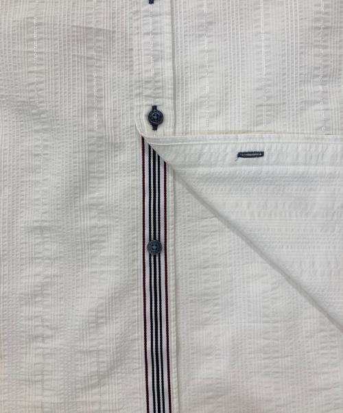 BURBERRY BLACK LABEL（バーバリーブラックレーベル）BURBERRY BLACK LABEL (バーバリーブラックレーベル) ボタンダウンシャツ ホワイト サイズ:SIZE 3の古着・服飾アイテム