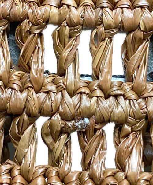 MAISON N.H PARIS（メゾン・エヌ・アッシュ・パリ）MAISON N.H PARIS (メゾン・エヌ・アッシュ・パリ) ラフィアカゴバッグ SUCRE BRUNの古着・服飾アイテム