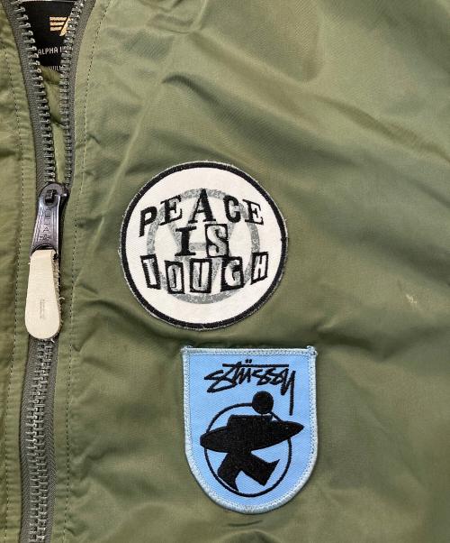 stussy（ステューシー）stussy (ステューシー) ALPHA (アルファ) FRAGMENT DESIGN (フラグメントデザイン) フライトジャケット カーキ サイズ:XXLの古着・服飾アイテム