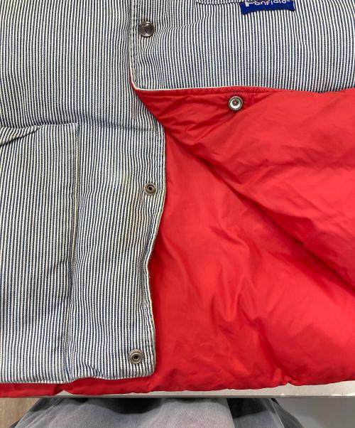 Pen Field（ペンフィールド）Pen Field (ペンフィールド) stussy (ステューシー) ダウンベスト ホワイト×ブルー サイズ:XLの古着・服飾アイテム