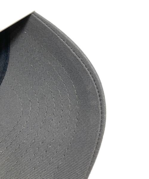 gadid anoniem（ガディッド アノニム）GADID ANONIEM (ガディッド アノニム) キャップ グレー サイズ:FREEの古着・服飾アイテム