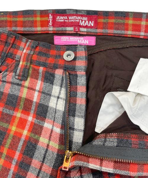 JUNYA WATANABE MAN PINK（ジュンヤワタナベマン ピンク）JUNYA WATANABE MAN PINK (ジュンヤワタナベマン ピンク) LEVI'S (リーバイス) チェックパンツ レッド サイズ:Sの古着・服飾アイテム