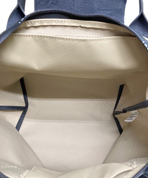 LONGCHAMP（ロンシャン）LONGCHAMP (ロンシャン) 舟形ショルダーバッグ ベージュの古着・服飾アイテム