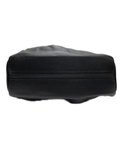 AULENTTI（オウレンティ）AULENTTI (オウレンティ) ワンハンドル2WAYレザーバッグ ブラックの古着・服飾アイテム