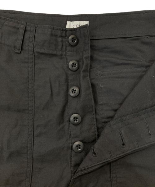 CIOTA（シオタ）CIOTA (シオタ) スビンコットンバックサテンベイカーパンツ ブラック サイズ:SIZE 4の古着・服飾アイテム