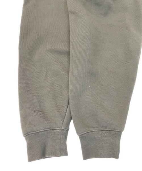 FOG ESSENTIALS（フィアオブゴッド エッセンシャル）FOG ESSENTIALS (フィアオブゴッド エッセンシャル) トレーナー オリーブ サイズ:Sの古着・服飾アイテム