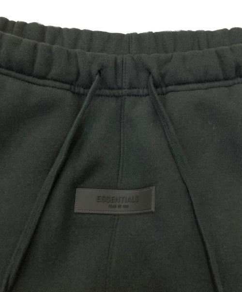 FOG ESSENTIALS（フィアオブゴッド エッセンシャル）FOG ESSENTIALS (フィアオブゴッド エッセンシャル) ジョガースウェットパンツ ブラック サイズ:Mの古着・服飾アイテム