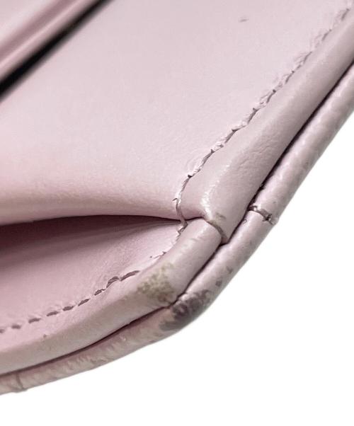 CHANEL（シャネル）CHANEL (シャネル) キャビアスキンマトラッセ2つ折り財布 ピンクの古着・服飾アイテム