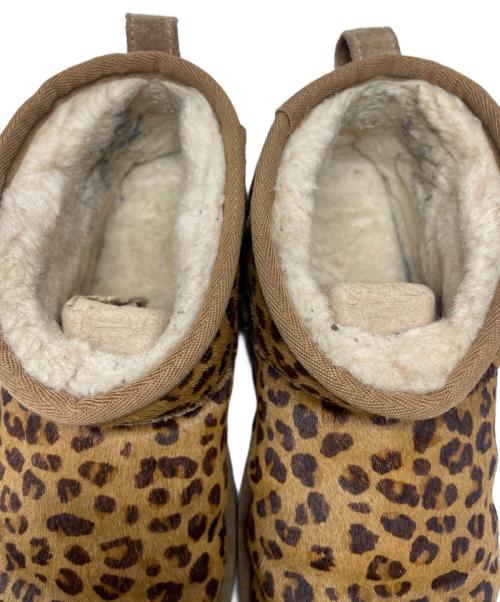 UGG（アグ）UGG (アグ) Classic Ultra Mini Leopard NATURAL ブラウン サイズ:26の古着・服飾アイテム