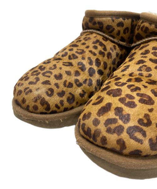 UGG（アグ）UGG (アグ) Classic Ultra Mini Leopard NATURAL ブラウン サイズ:26の古着・服飾アイテム