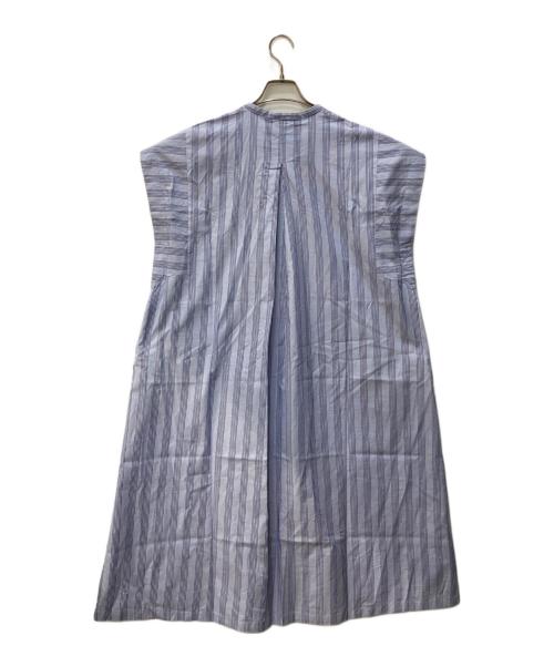suadeo（スアデオ）suadeo (スアデオ) 先染めコットンストライプスキッパーワンピース スカイブルー サイズ:レギュラー丈の古着・服飾アイテム
