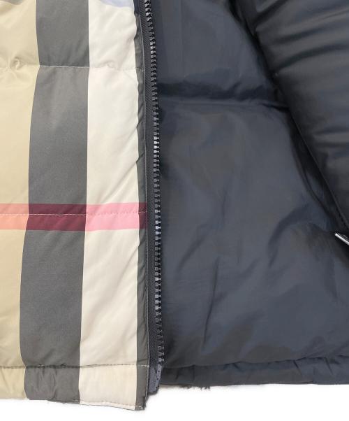 BURBERRY LONDON（バーバリーロンドン）BURBERRY LONDON (バーバリーロンドン) リバーシブルダウンジャケット ベージュ サイズ:Sの古着・服飾アイテム