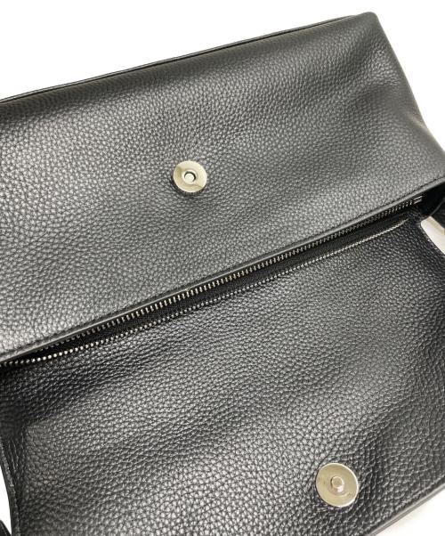 Papillonner（パピヨネ）Papillonner (パピヨネ) シュリンクリンショルダーバッグ ブラックの古着・服飾アイテム