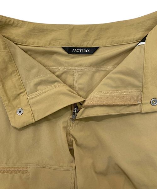 ARC'TERYX（アークテリクス）ARC'TERYX (アークテリクス) GAMMA LIGHTWEIGH SHORT ベージュ サイズ:28の古着・服飾アイテム